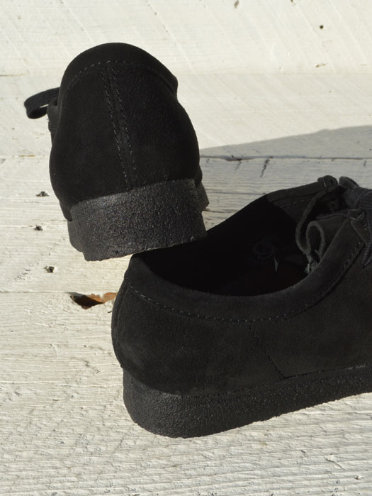【Clarks ORIGINALS】　Wallabee　(Black Suede)