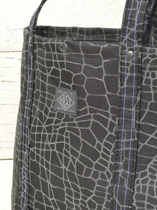 Bell Tote (M) “Spider Web”