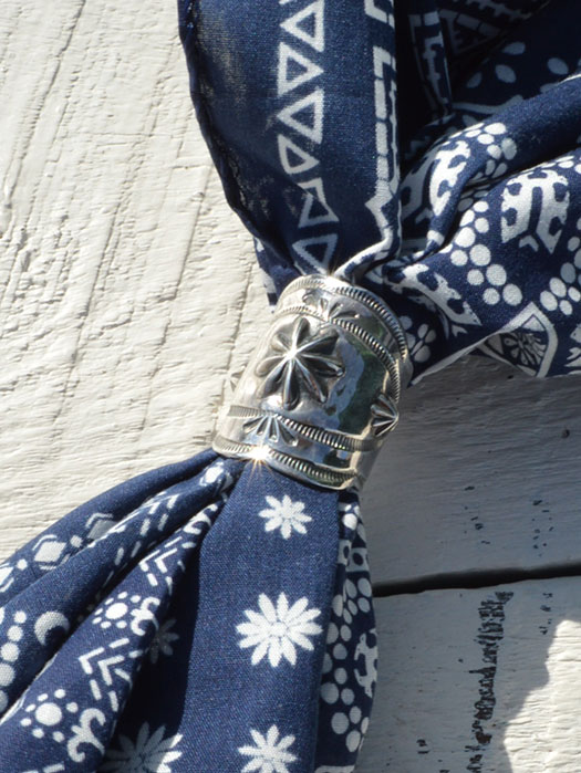 OT-0132　3 SHELL SCARF RING　 (Discontinued)