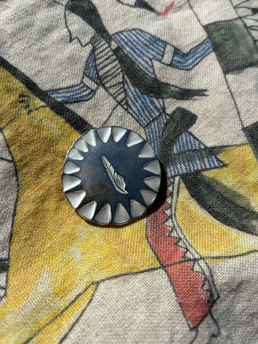 EFOT-0012 KAZEKIRI FEATHER STAMPED PIN