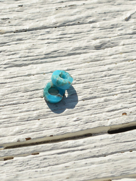 L-0010　TURQUOISE BEAD (S) (SET OF 2)