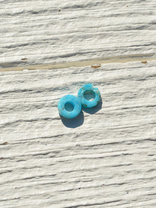 L-0010　TURQUOISE BEAD (S) (SET OF 2)