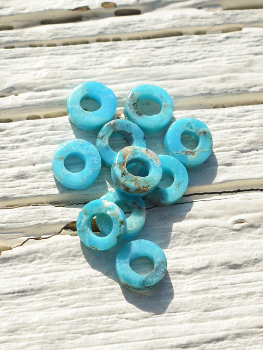 L-0010　TURQUOISE BEAD (S) (SET OF 2)