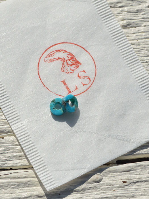 L-0010　TURQUOISE BEAD (S) (SET OF 2)