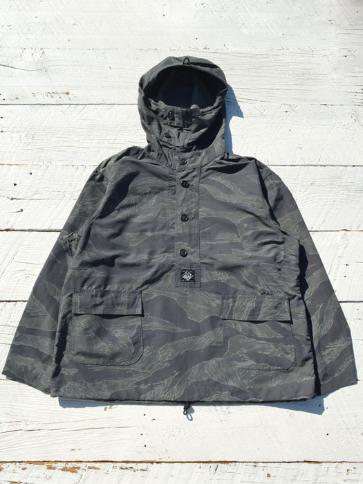 NAVY Parka (Night Tiger)
