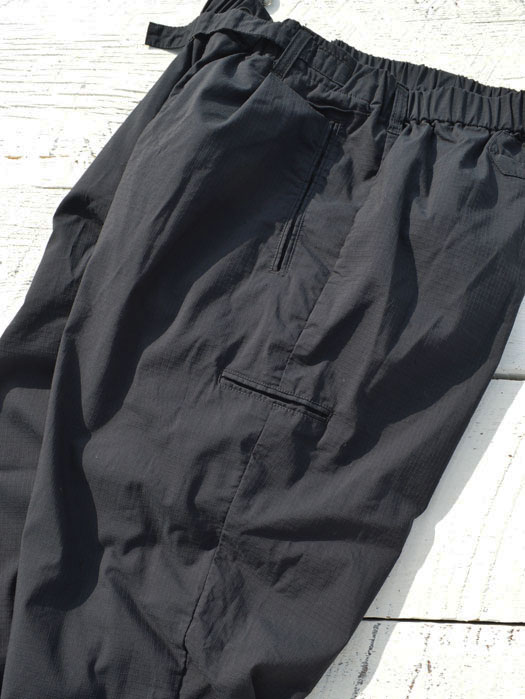 E-Z LAX 2 (poly feather ripstop)