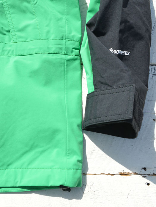 Mountain Light Jacket