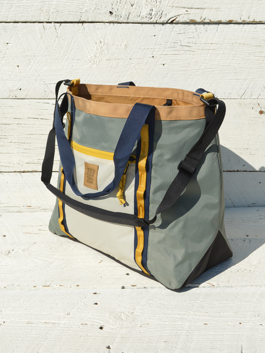 MOUNTAIN UTILITY TOTE BAG