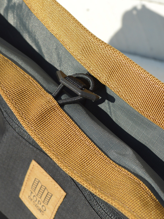 MOUNTAIN UTILITY TOTE BAG