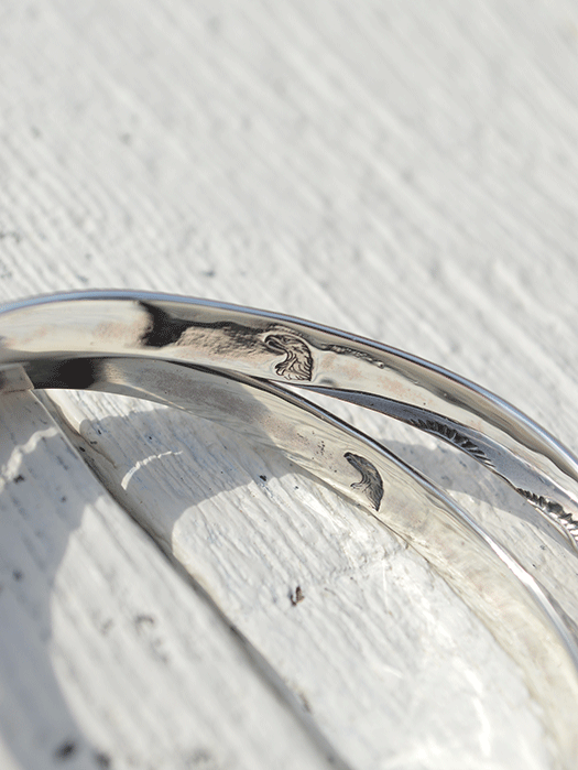 BR-0092/BR-0093　WOMEN'S THIN TRIANGLE BRACELET