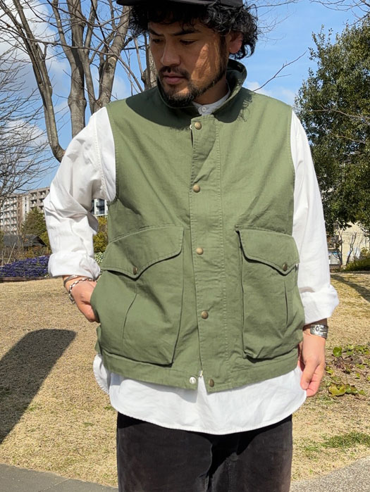 VOYAGER VEST (Rip Stop)