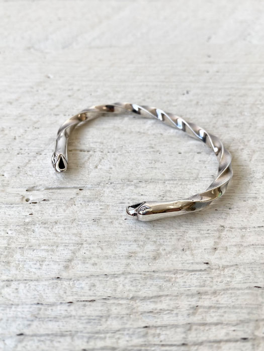 EFBR-0002　DOUBLE EAGLE HEAD TWISTED BRACLET　