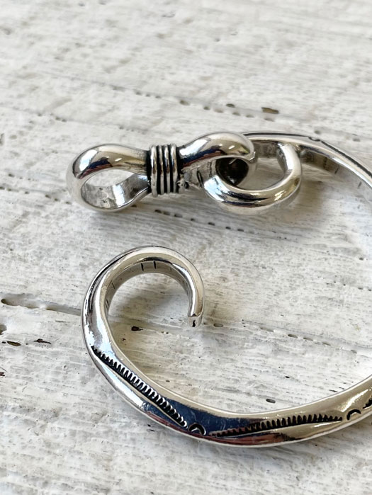 LUCK KEYRING (Discontinued)