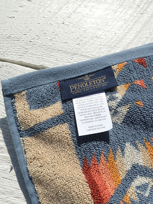Oversized Jacquard Towels