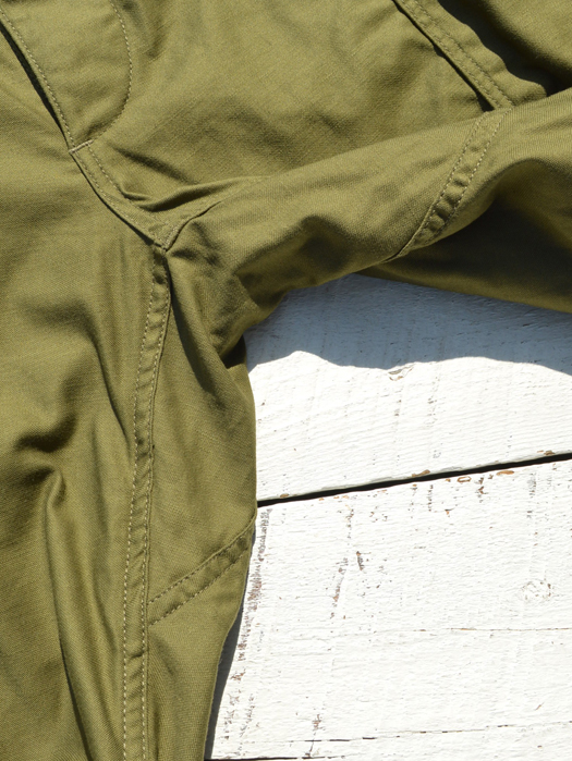 Overgrown Pants 4/5 (Back Satin)