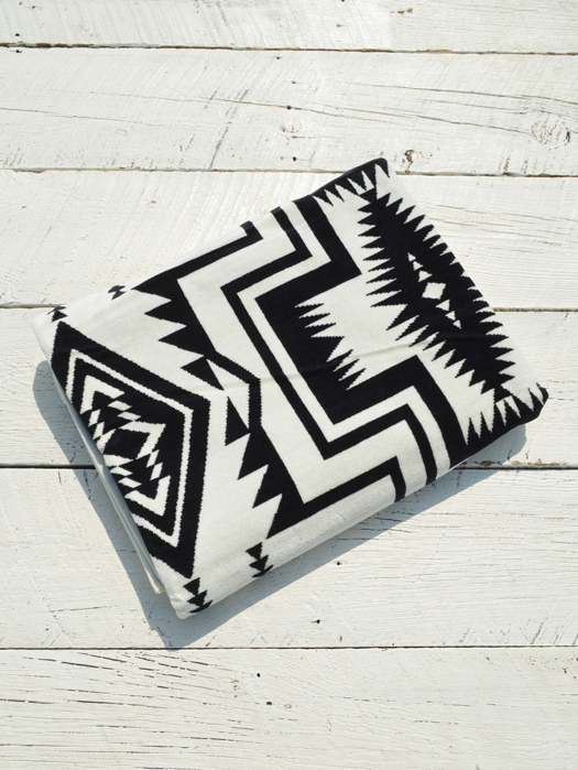 Oversized Jacquard Towels　 (JAPAN LIMITED)