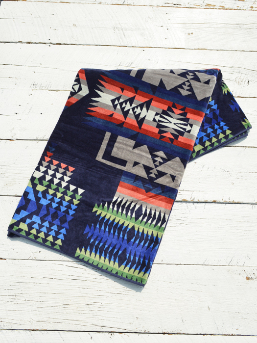 Oversized Jacquard Towels　 (JAPAN LIMITED)　
