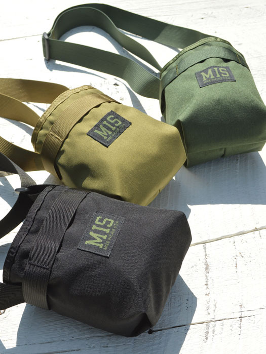 AB SHOULDER POUCH