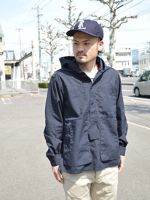 Tree Chopper Bud Half　(Weeds Poplin)