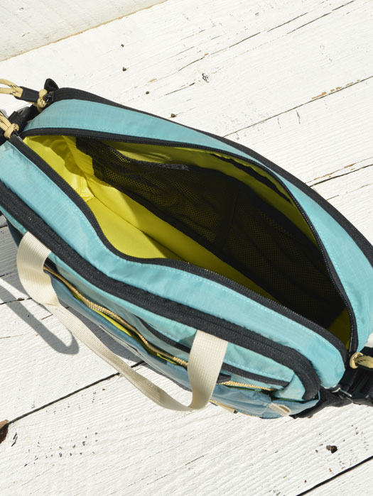 MOUNTAIN CROSS BAG