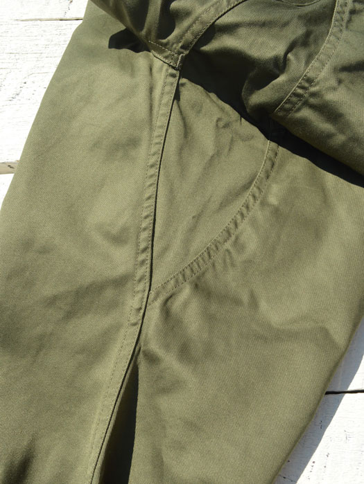 Sprayer Pants　(Giza Cotton West Point)