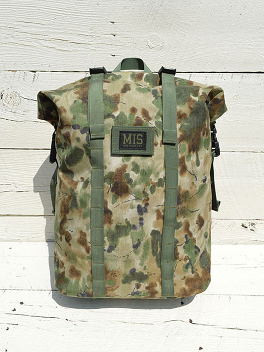 ROLL UP BACKPACK　