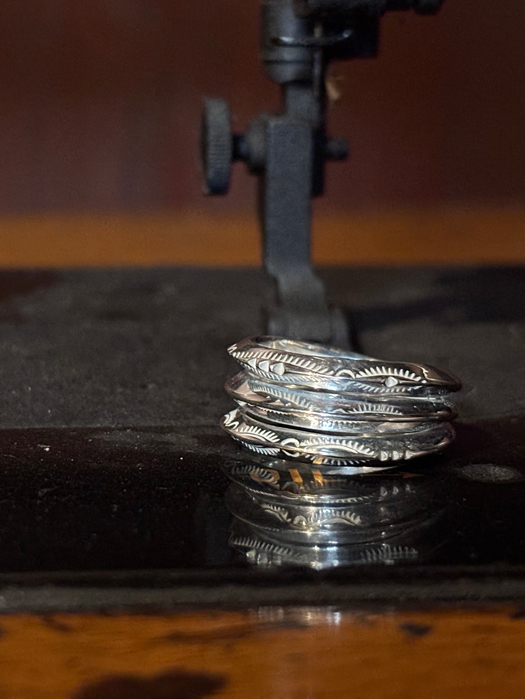 RG-0106 EXTRA THIN TRIANGLE TRINITY RING　