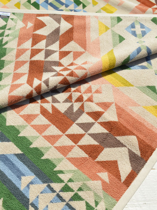 Oversized Jacquard Towels
