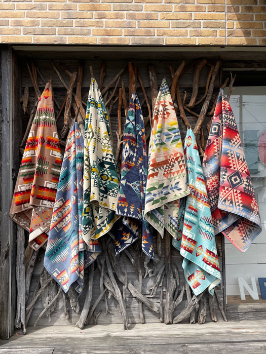 Oversized Jacquard Towels