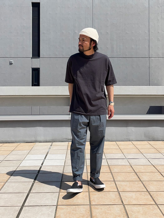 Midneck T-Shirt