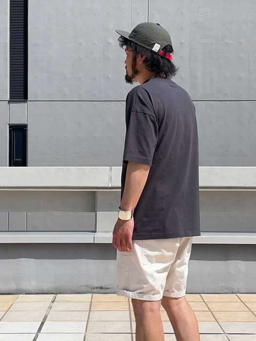Midneck T-Shirt