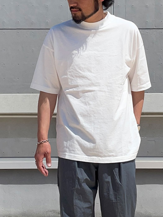 Midneck T-Shirt　