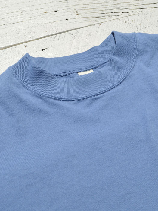Midneck T-Shirt
