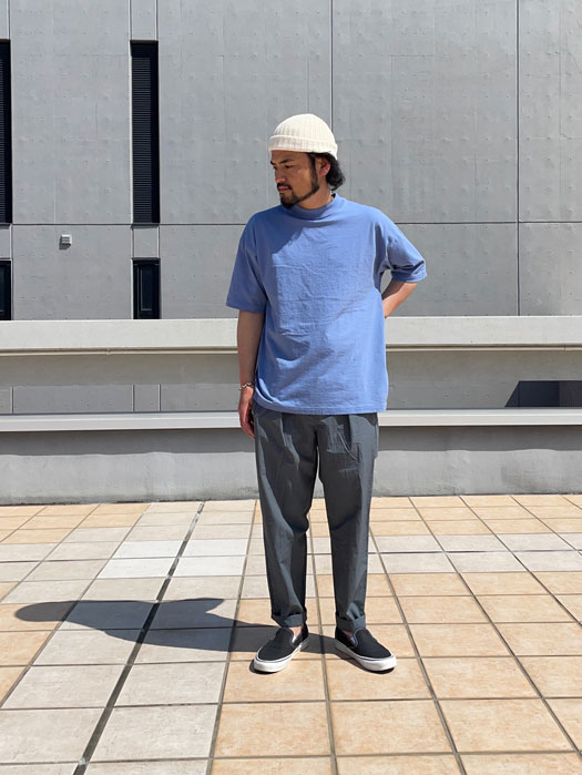 Midneck T-Shirt