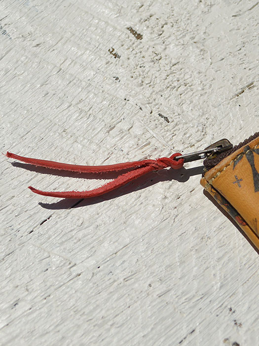 LT-0101 DEERSKIN POUCH