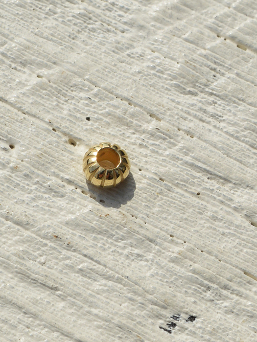 OT-B0002 18K GOLD SHELL BEAD