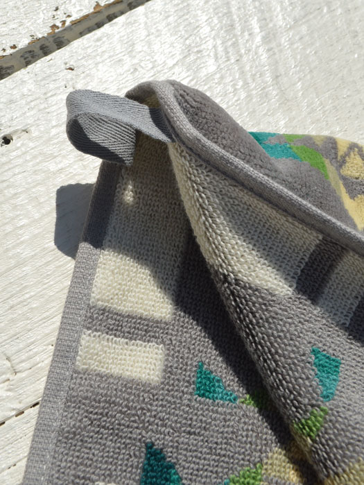Oversized Jacquard Towels
