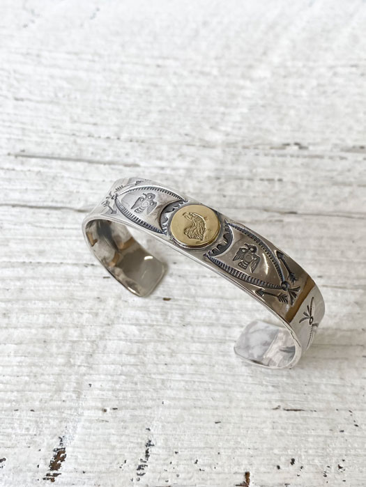 BR-0075　18K EAGLE HEAD STAMPED BRACELET