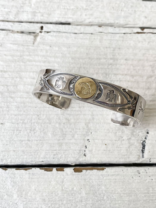BR-0075　18K EAGLE HEAD STAMPED BRACELET