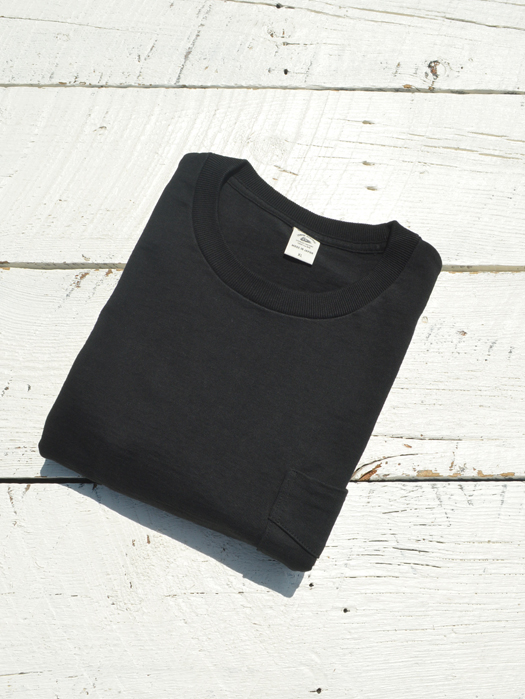 Dotsume Pocket T-Shirt