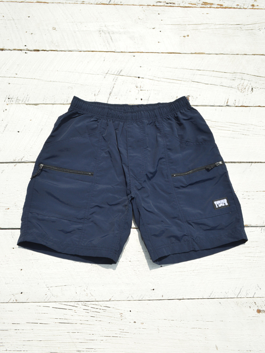 TECH SHORTS　