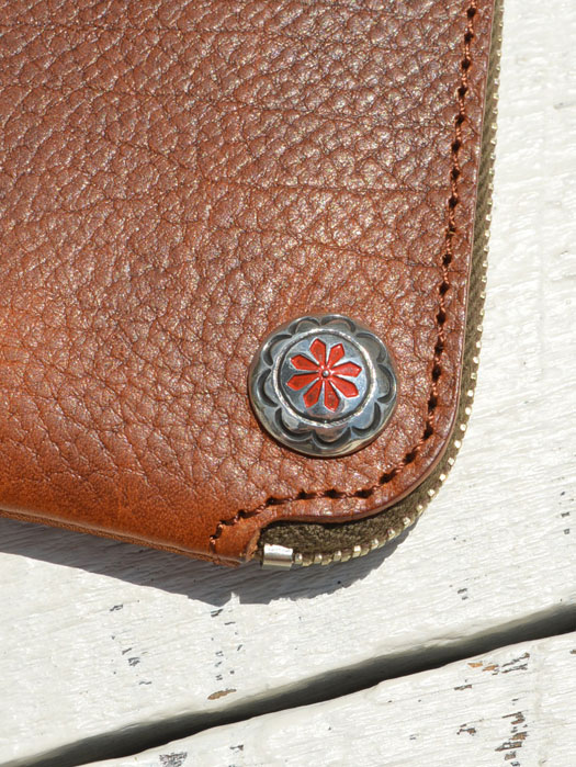 LT-0122 EMBOSSED L ZIPPER SHORT WALLET