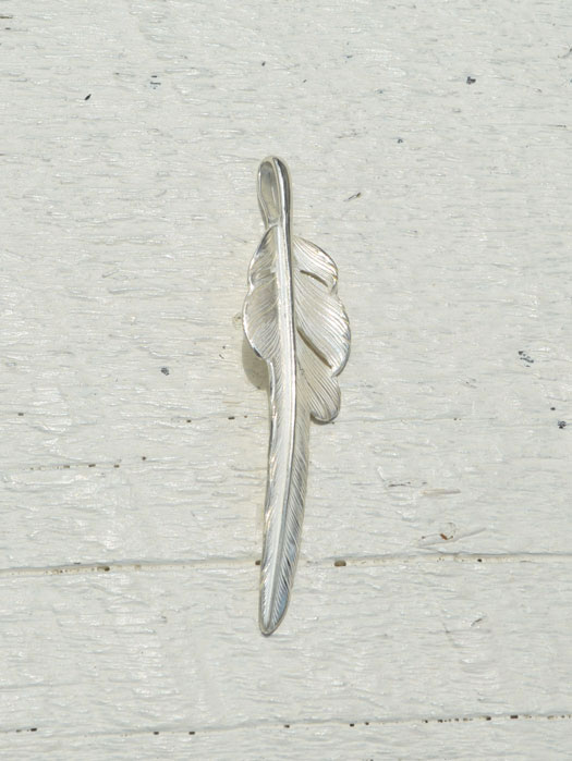 EFNL-0029　KAZEKIRI FEATHER PENDANT No. 29 (M)