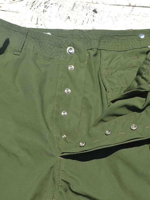 Overgrown Pants 1/2 (Weather)