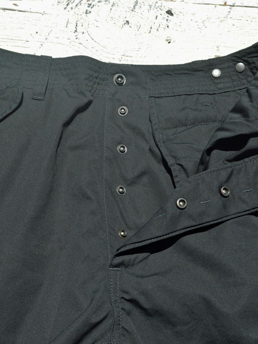 Overgrown Pants 1/2 (Weather)