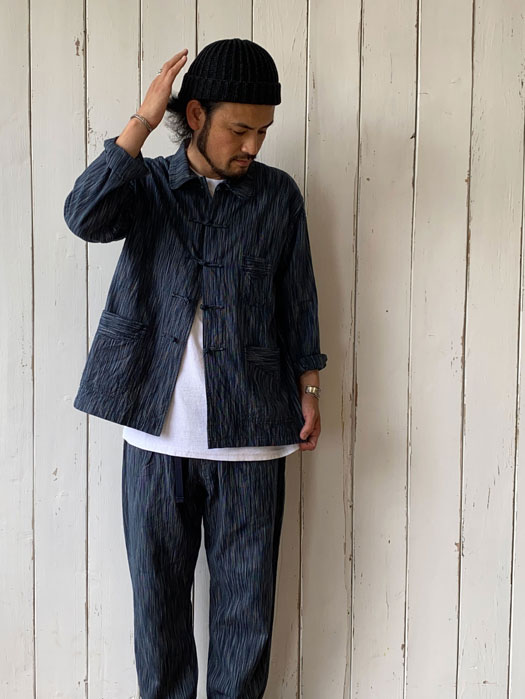 POST Chinois (Indigo Ikat)
