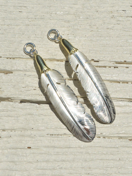 EFNL-0041　EAGLE HEAD FEATHER PENDANT No.41 (18K GOLD ACCENT)