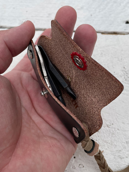 U.K. SADDLE LEATHER FLAP KEY FOB “LIMITED”