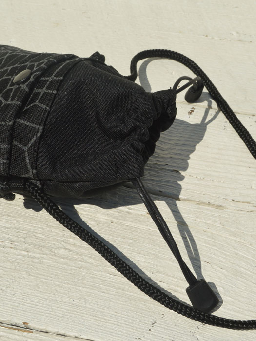 MINI WALLET POUCH　(Spider Web)　