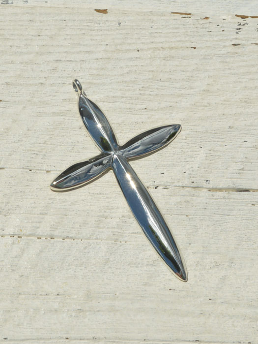 NL-0082　TRIANGLE CROSS PENDANT